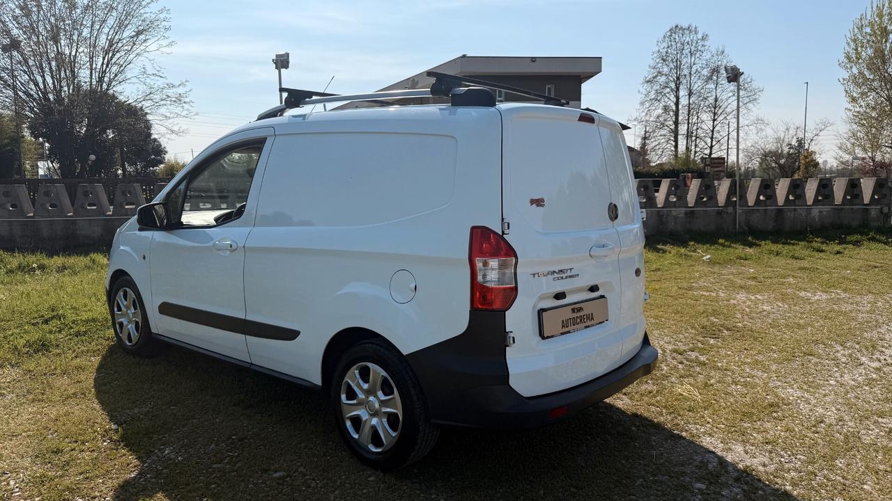 FORD TRANSIT COURIER TREND