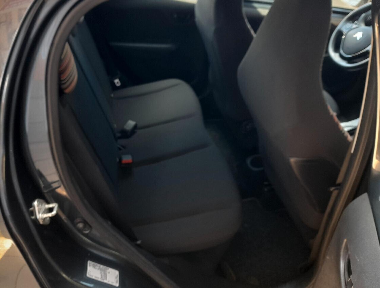 Citroen C1 VTi 72 S&S 5 porte Shine UNIPROP