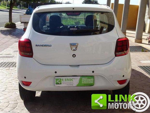 LINK MOTORS: DACIA SANDERO STREETWAY 0.9 GPL 90