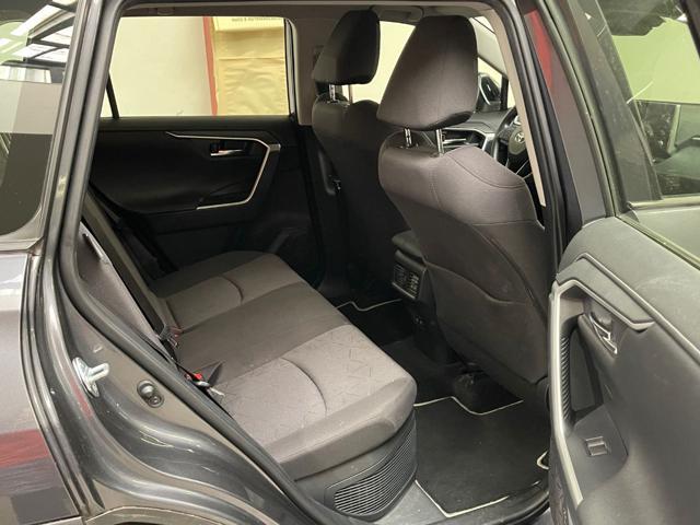 TOYOTA RAV 4 MY23 RAV4 2.5 HV (222CV) E-CVT AWD-i Business