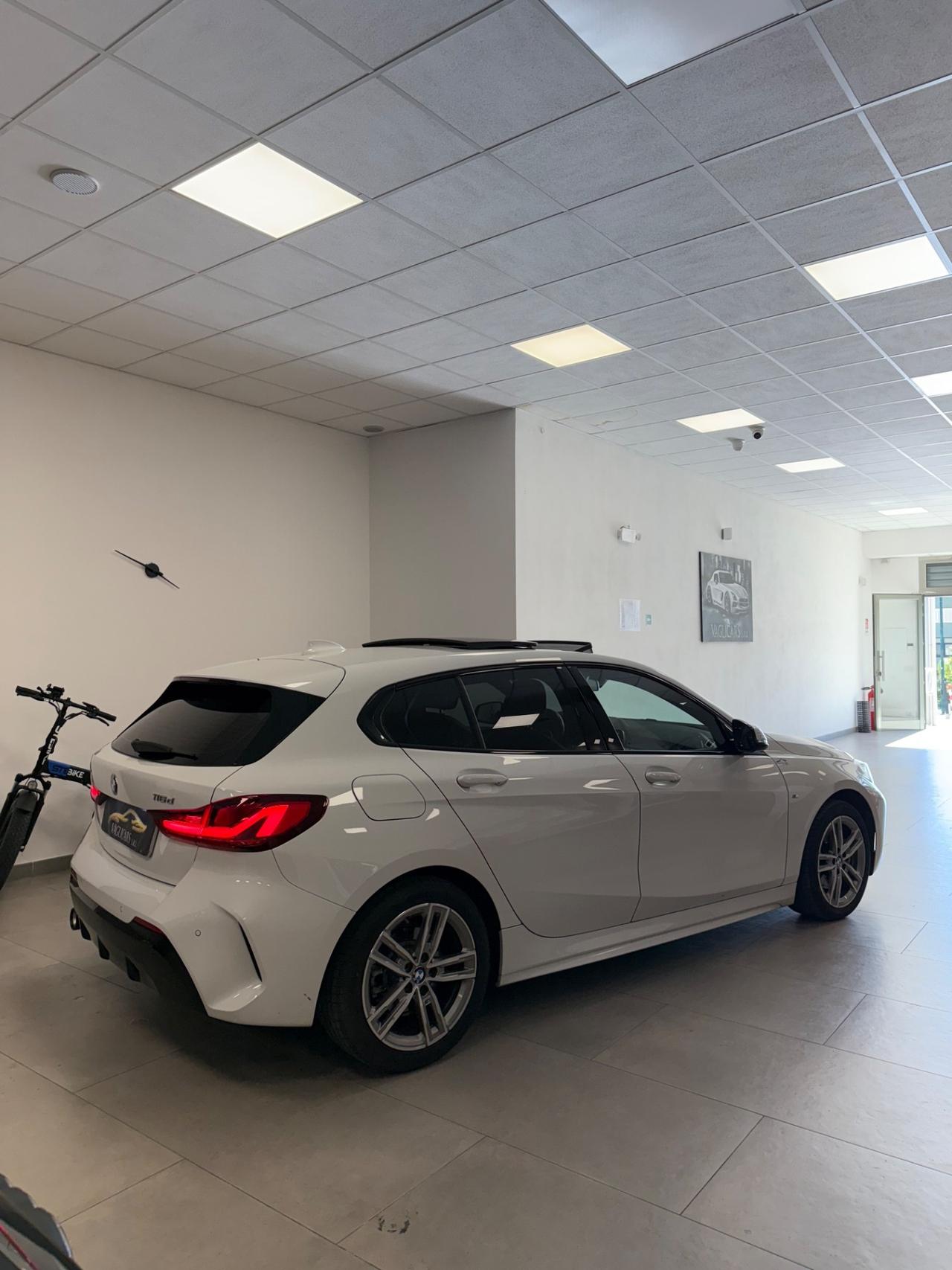 Bmw 116 116d 5p. Msport