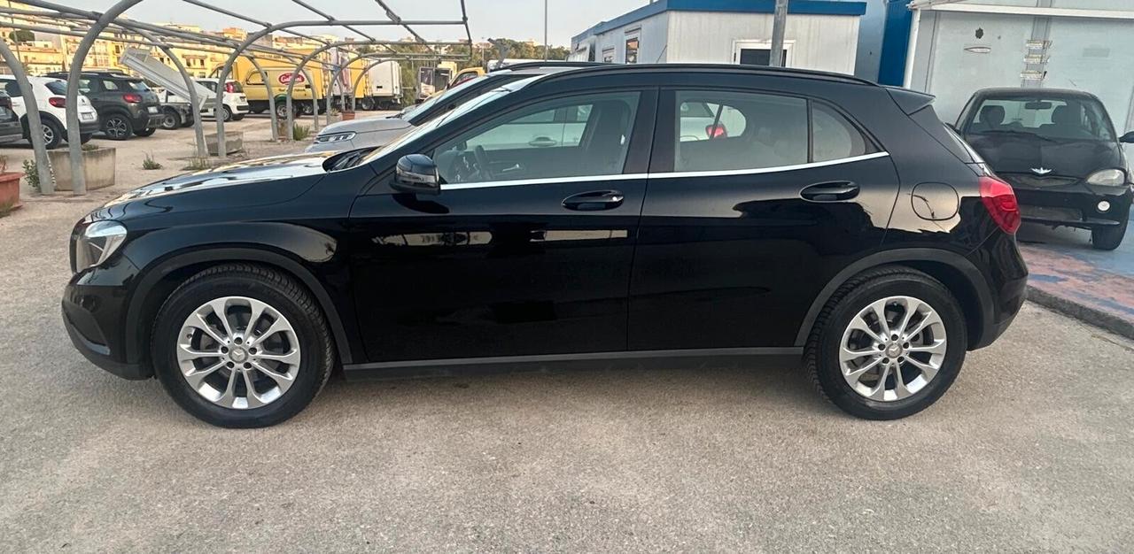 Mercedes GLA 180 d 2017