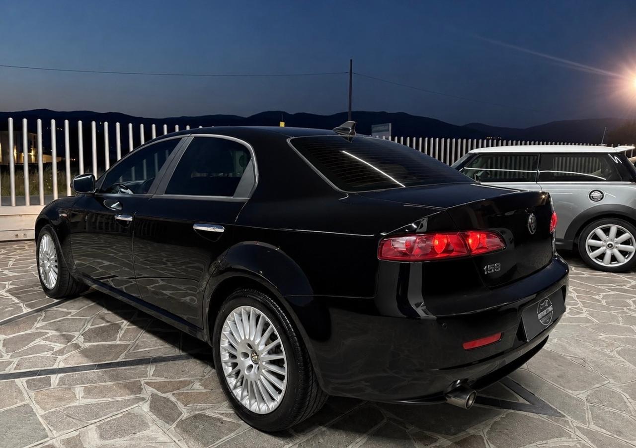 Alfa Romeo 159 1.9 JTS 16V Sportwagon Distinctive Total black