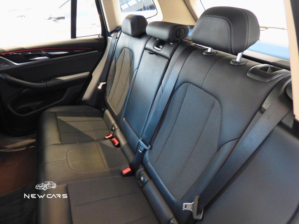 Bmw X3 sDrive18d xLine