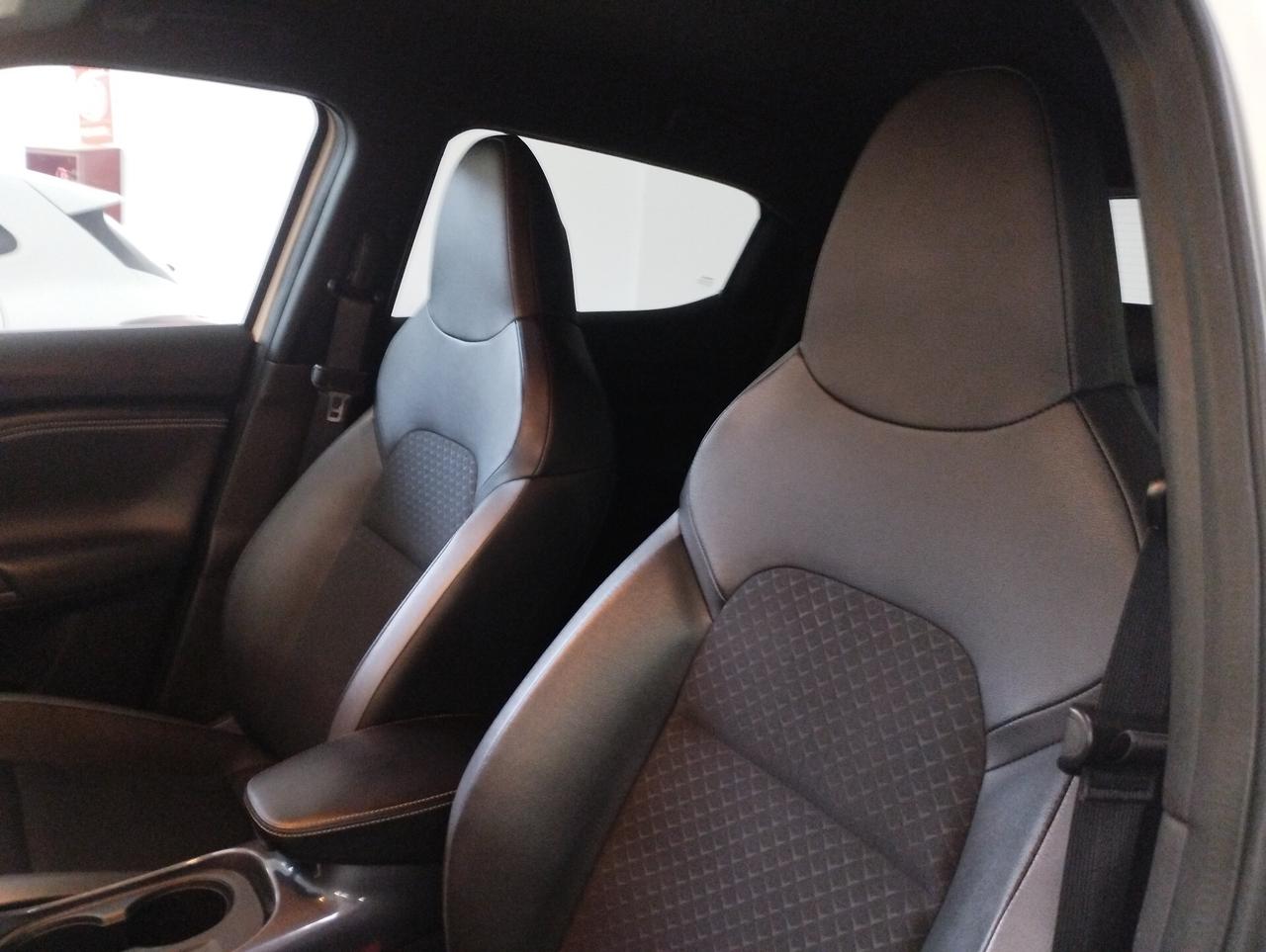 Nissan Juke 1.0 DIG-T 114 CV N-Connecta