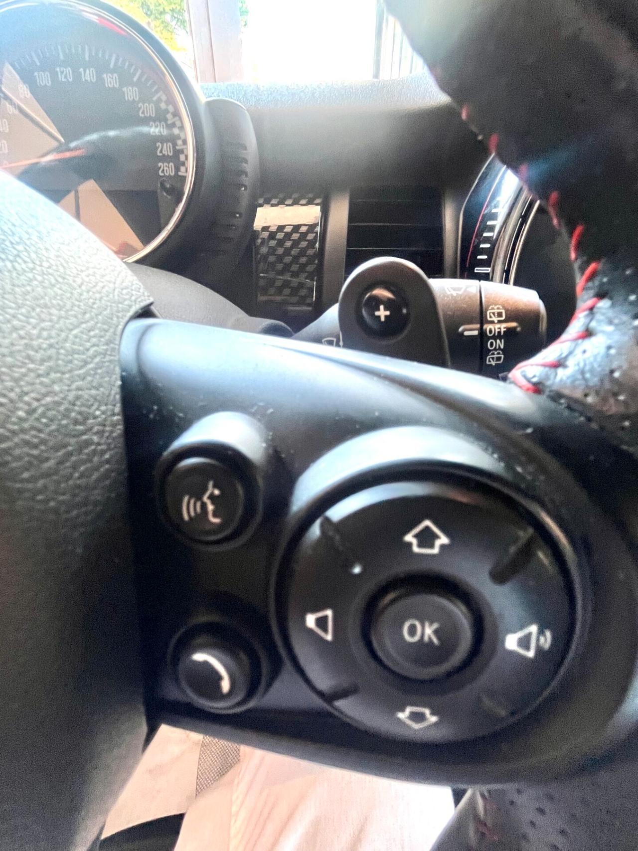 MINI JOHN COOPER WORKS 2.0 231CV Cambio automatico Navigatore Cerchi GARANZIA 12 MESI