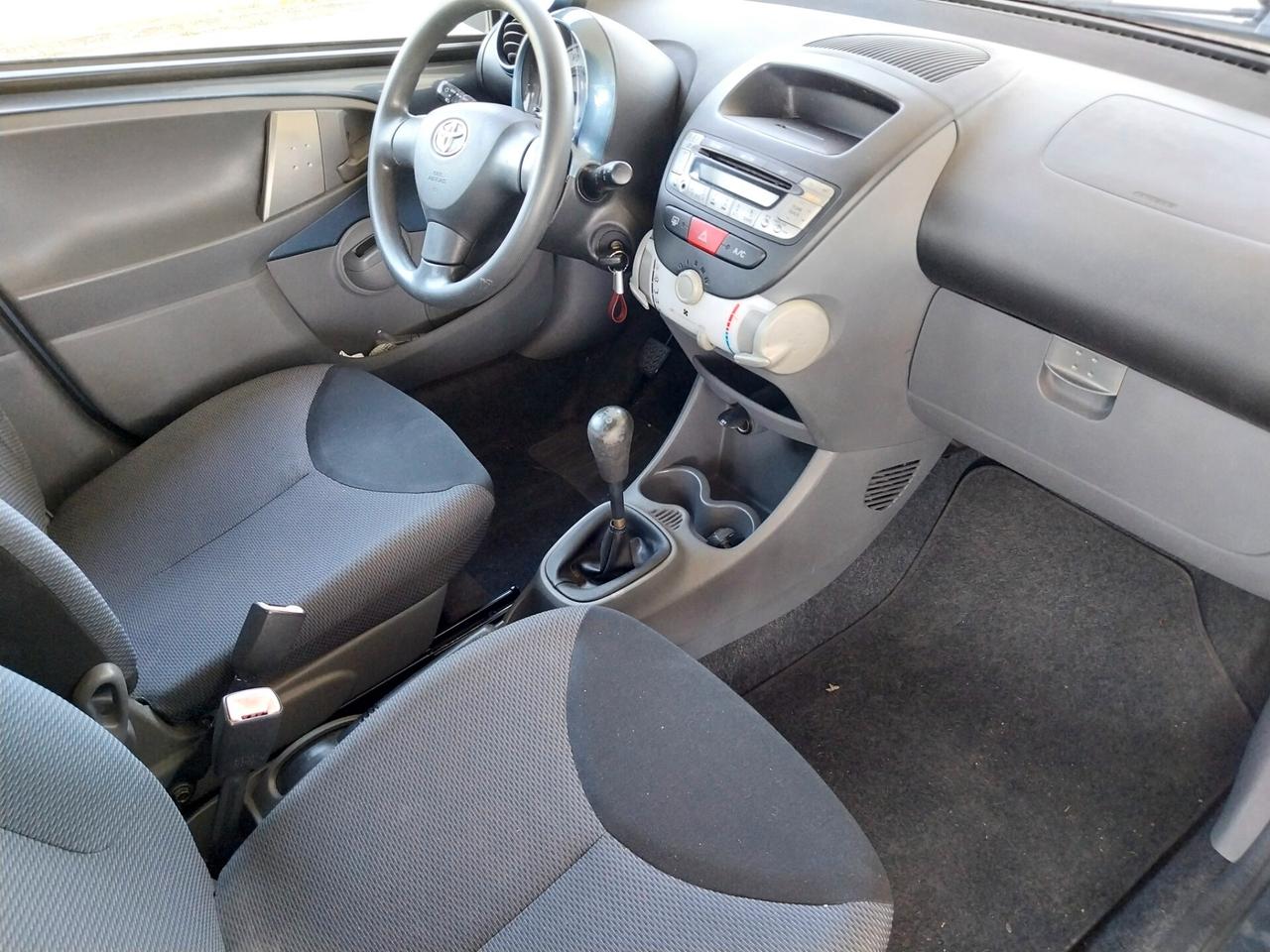 Toyota Aygo 1.0 5 porte