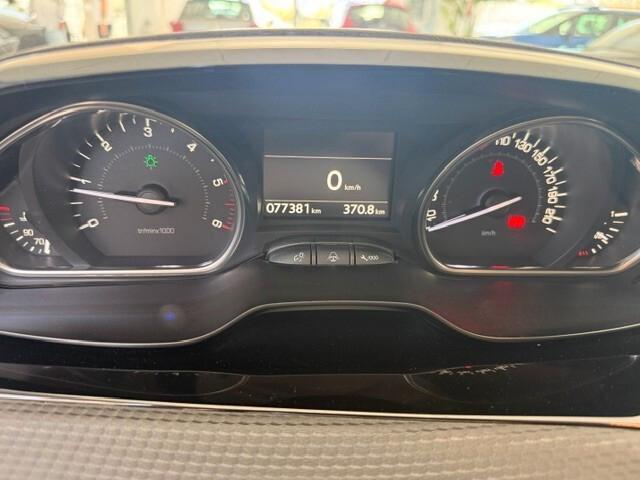 Peugeot 2008 BlueHDi 120 S&S Allure 2016