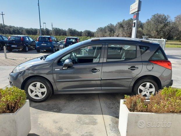 PEUGEOT 207 sw Hdi 93cv - 2010