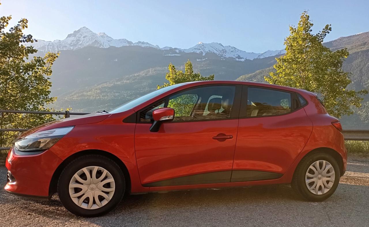 Renault Clio 1.2 AUTHENTIQUE