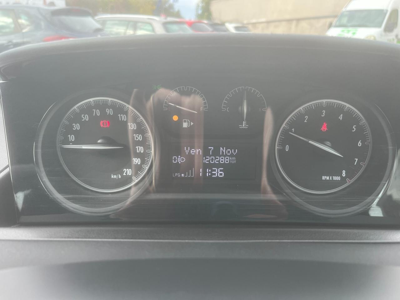 Lancia Ypsilon 1.2 69 CV 5 porte GPL Ecochic Gold