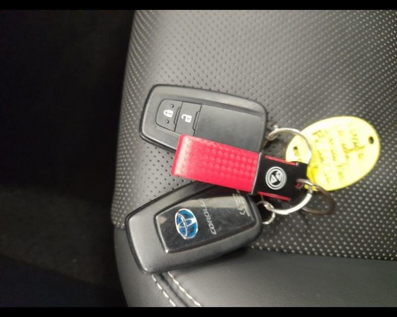 Toyota Corolla XII 2.0h Lounge cvt