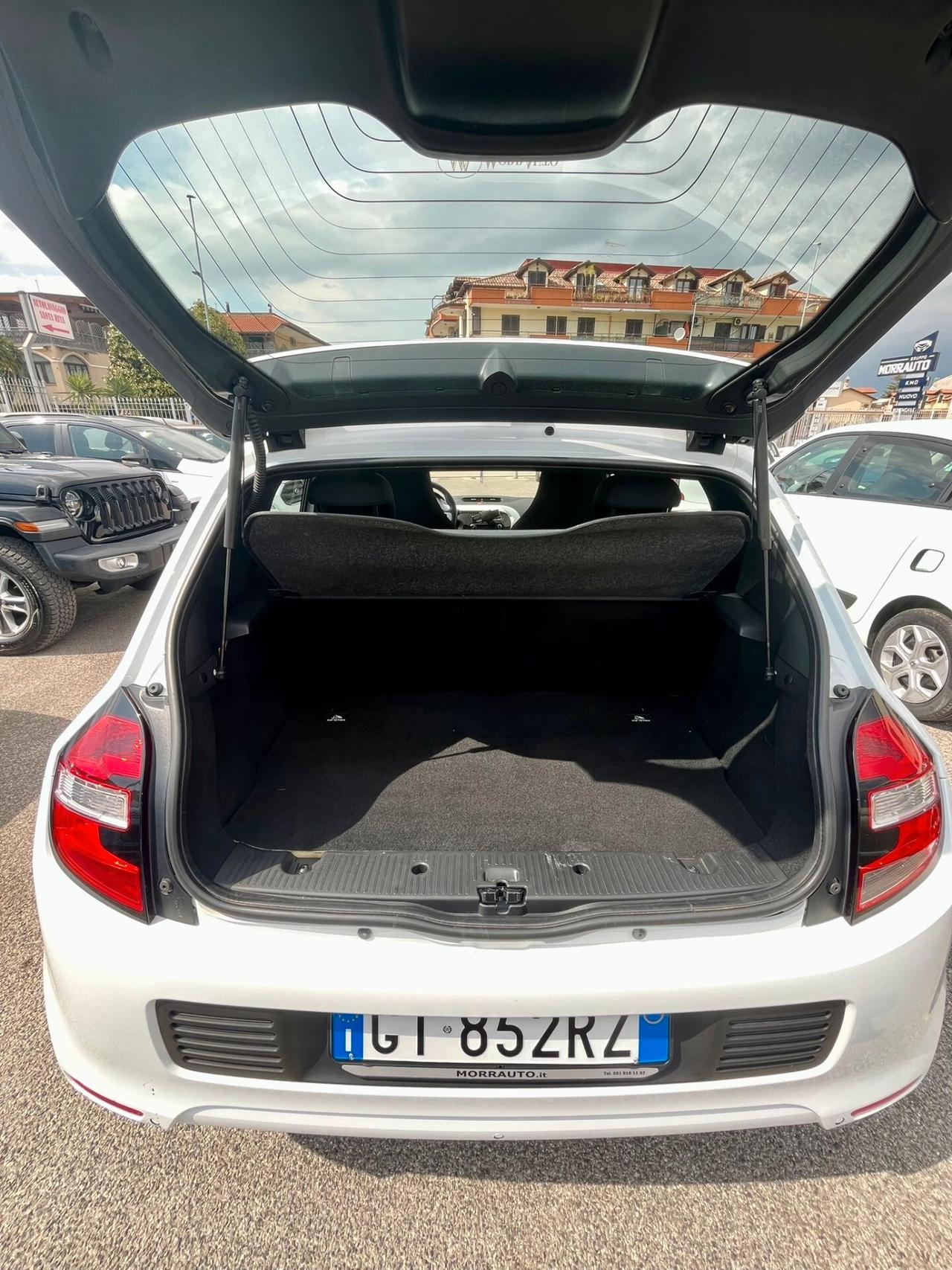 Renault Twingo SCe Lovely