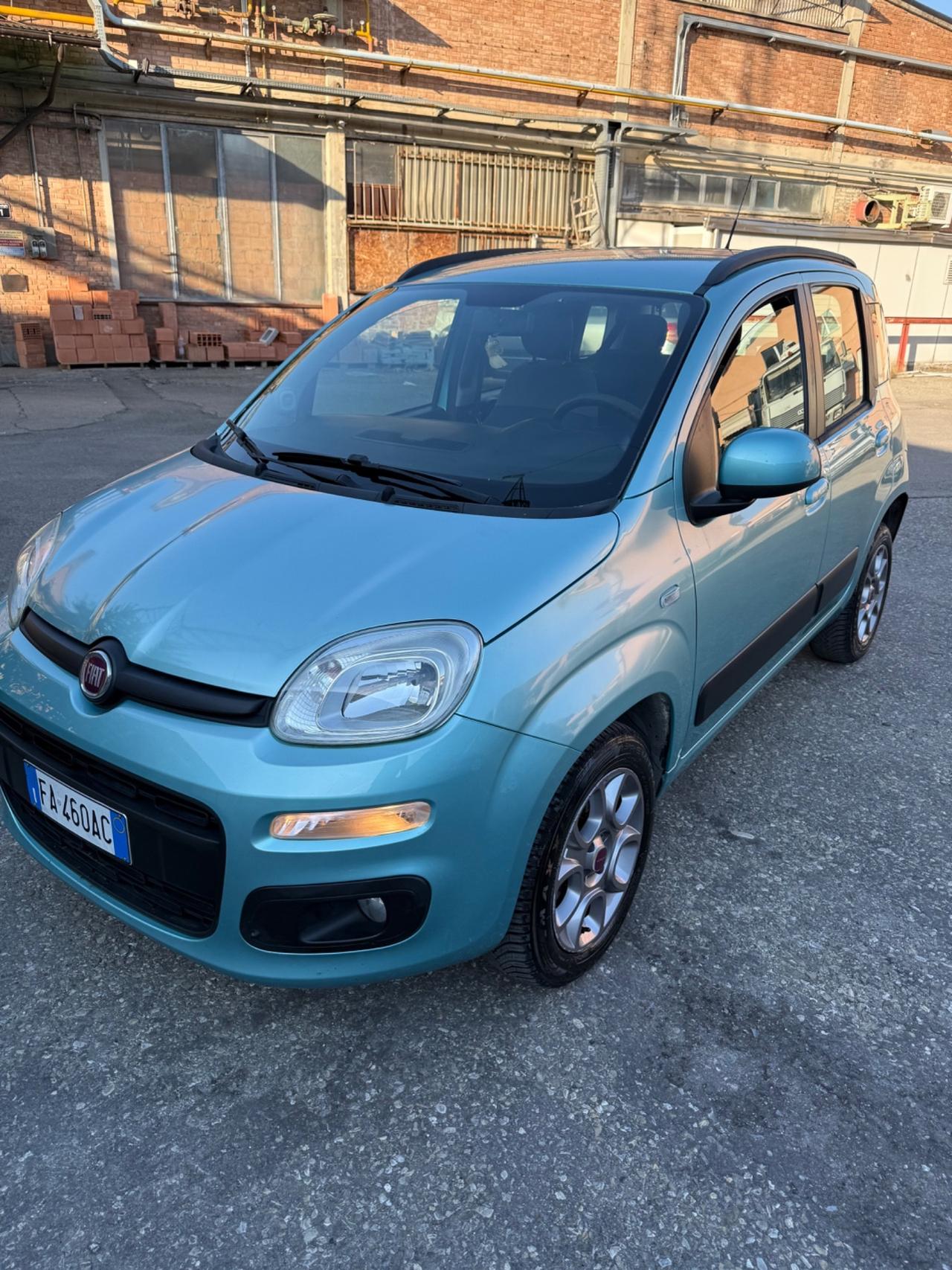 Fiat Panda 0.9 TwinAir Turbo Natural Power Lounge