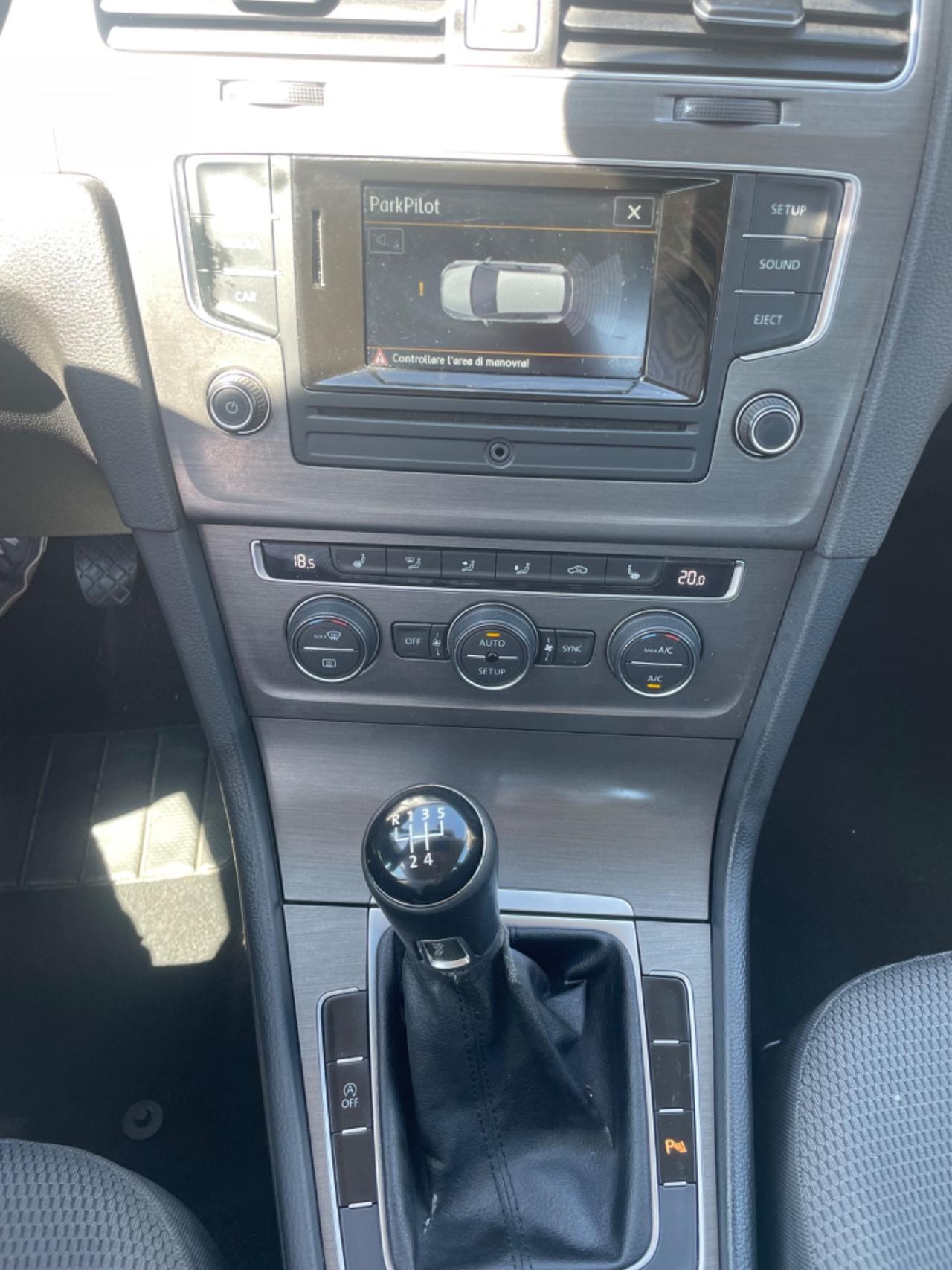 Volkswagen Golf 1.6 TDI 5p. Highline BlueMotion Technology