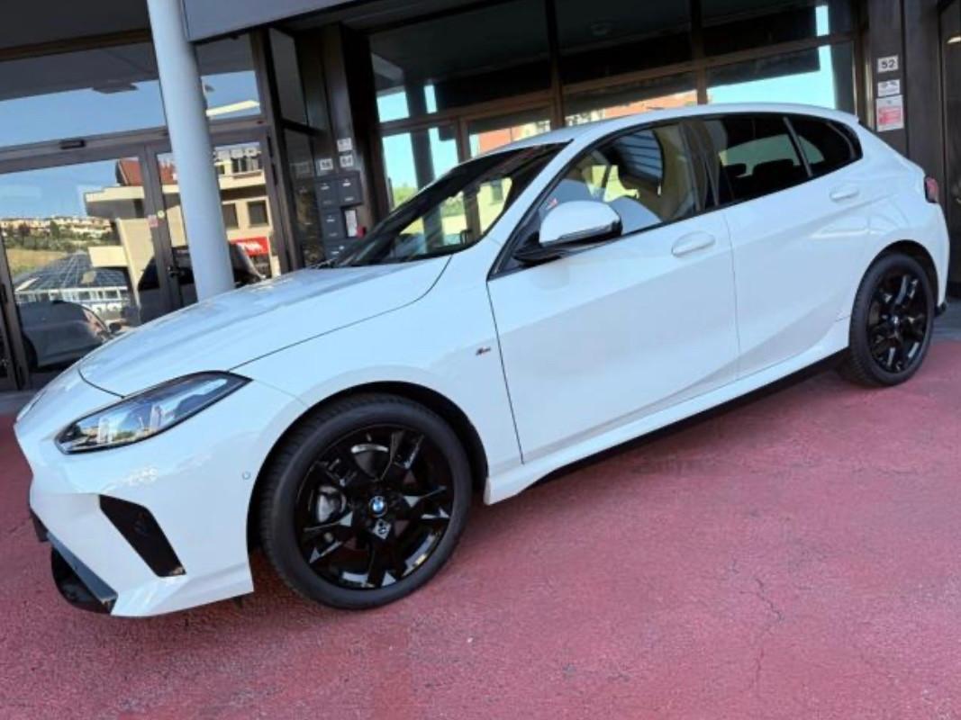 BMW 118 D MSPORT 18 BLACK TELECAMERA