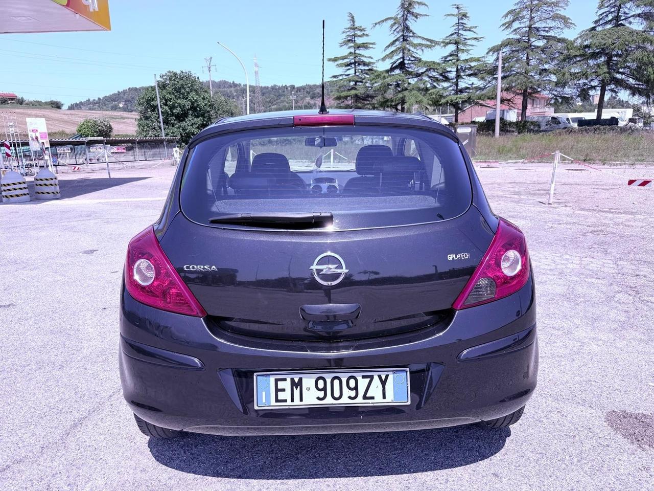 Opel Corsa 1.2 85CV 3 porte GPL-TECH Elective
