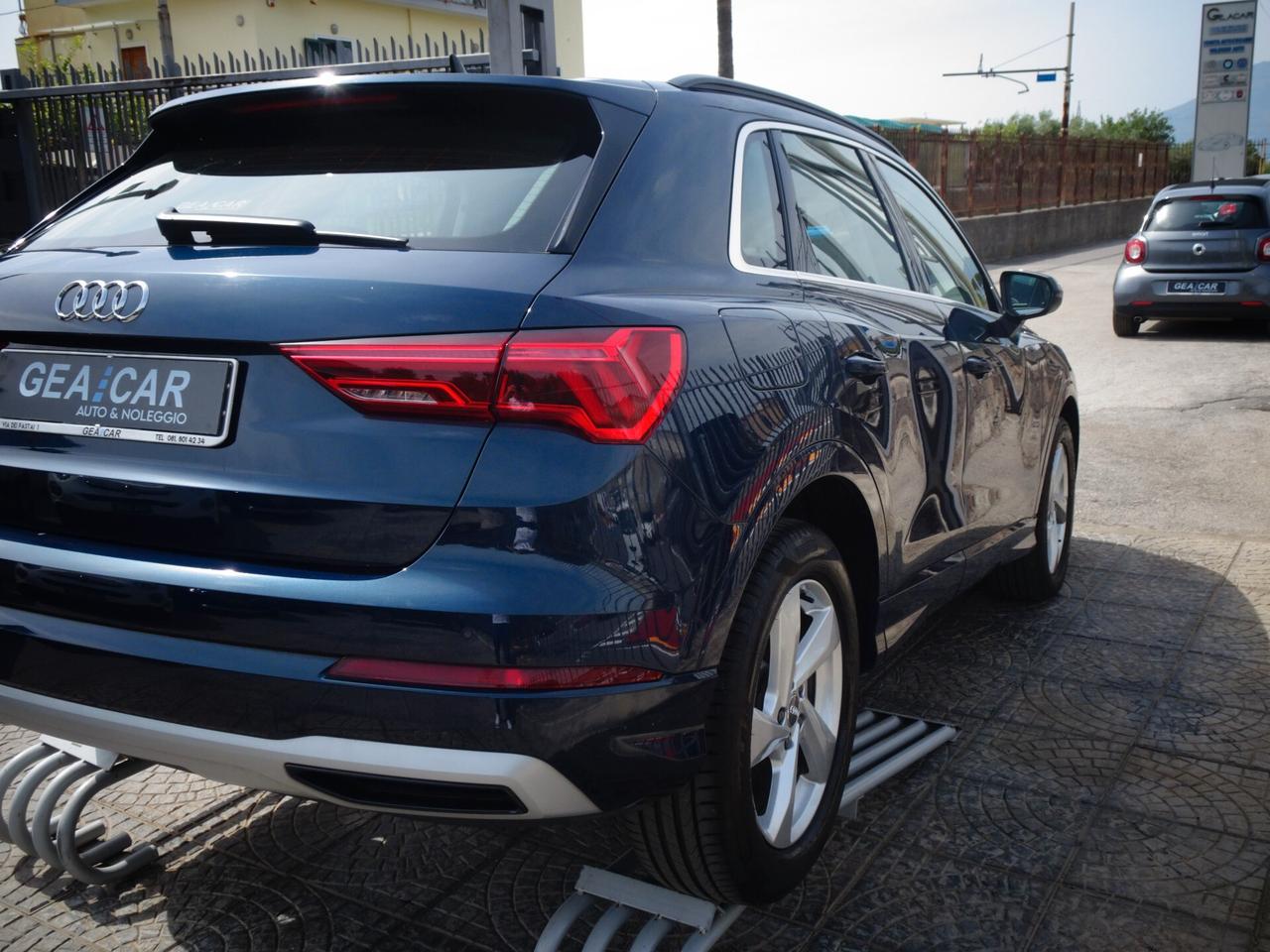 Audi Q3 35 TDI S tronic Business Advanced