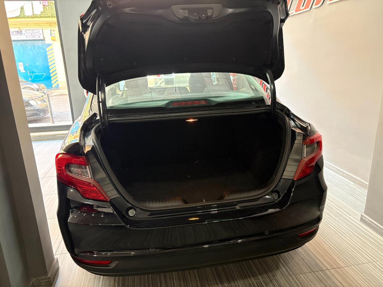 Fiat Tipo 1.6 MJT 120cv Easy ITALIANA
