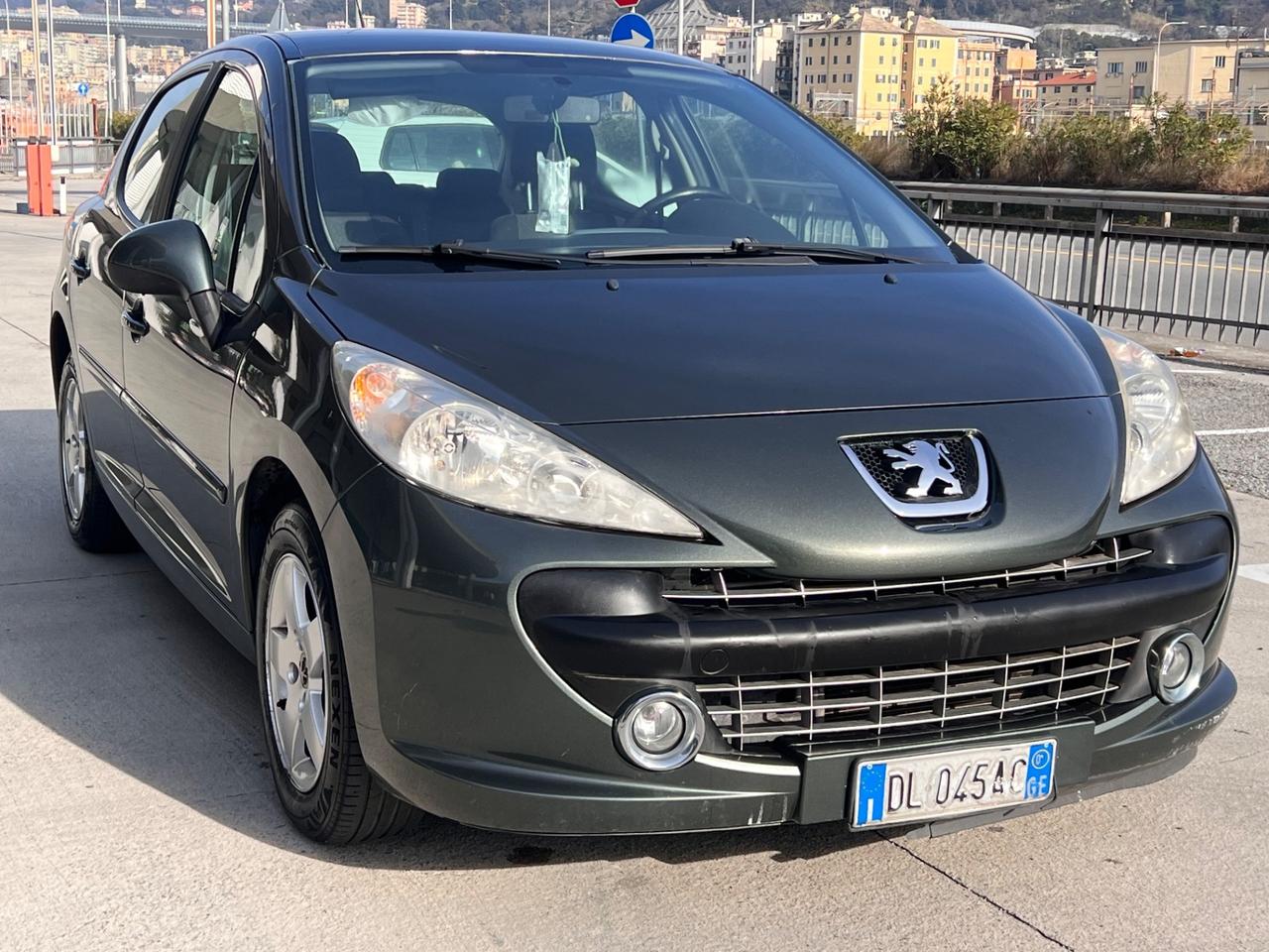 Peugeot 207 1.4 88CV 5p. X Line unico pro con soldi 72 mila km