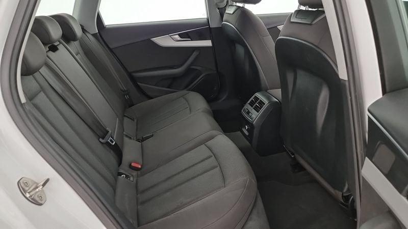 Audi A4 Avant 35 TFSI S tronic Business Advanced