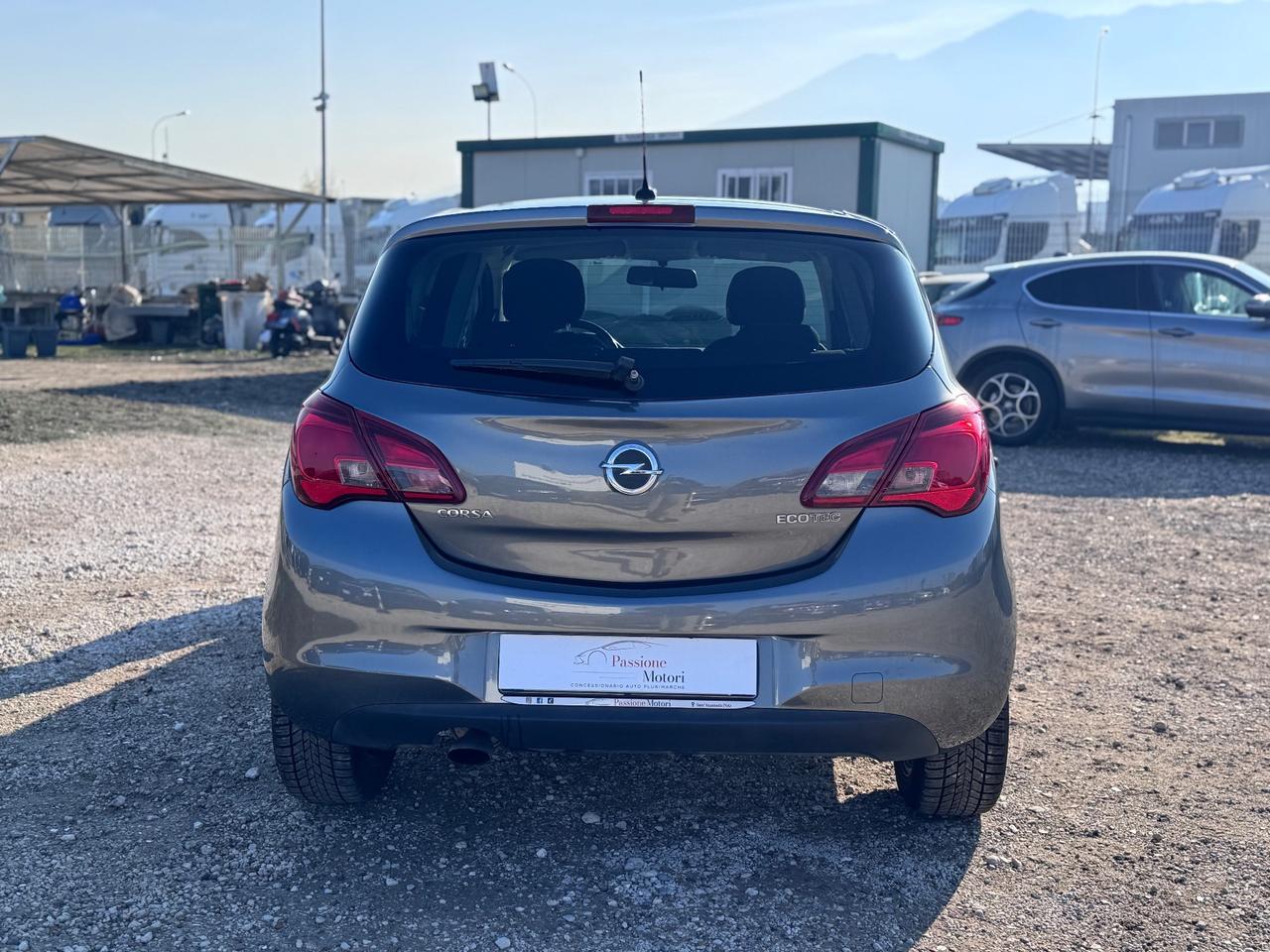Opel Corsa 1.4 90CV GPL Tech Coupé Black Edition