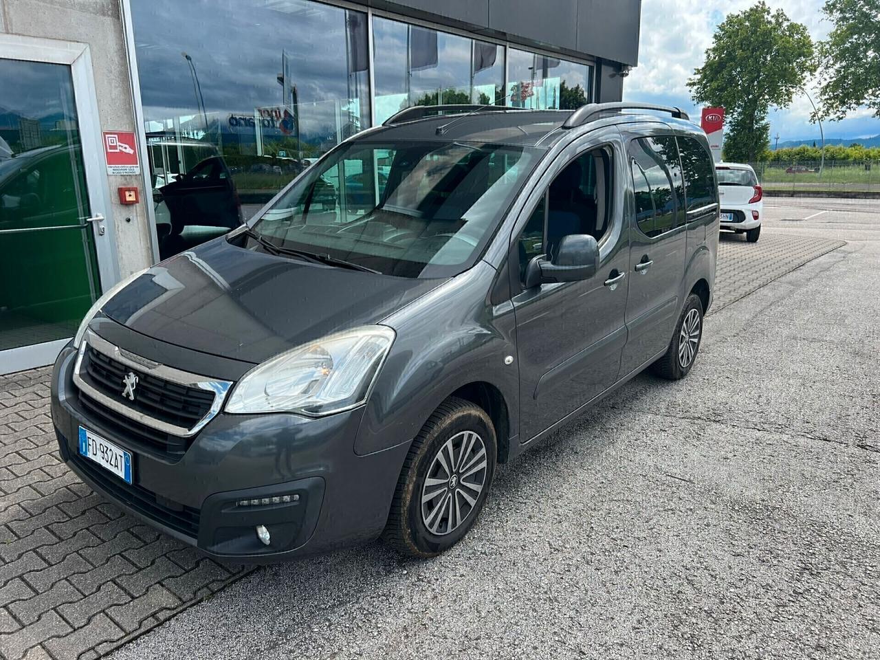 Peugeot Partner mix E6-2016-1,6 hdi-2016
