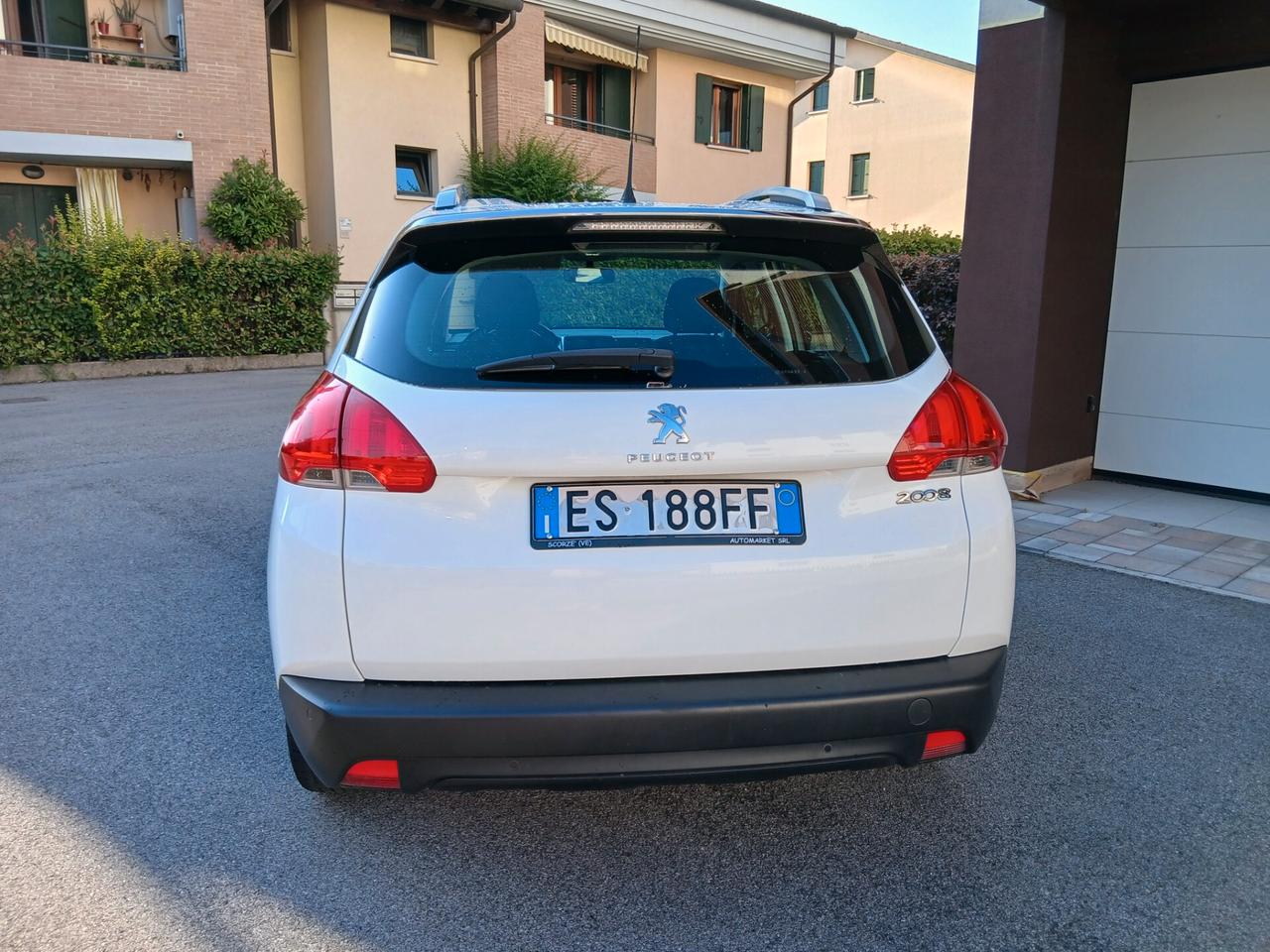 Peugeot 2008 1.4 HDi 68CV Access finanziabile ...OK per neo patentati