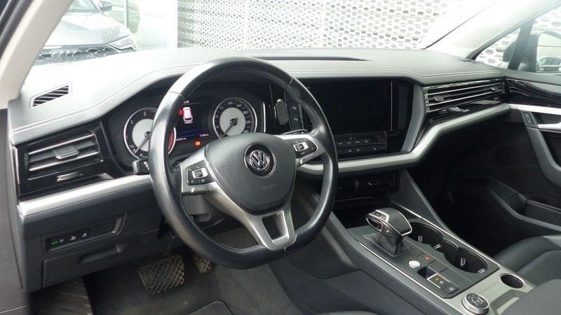 Volkswagen Touareg 3.0 TDI Black Style