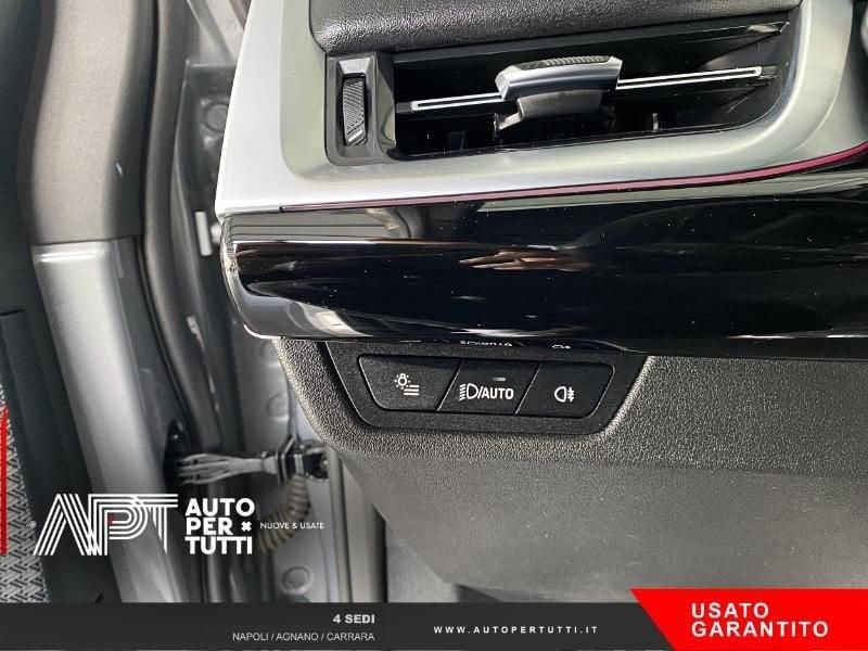 BMW Serie 2 Active Tourer 220i Active Tourer mhev 48V auto