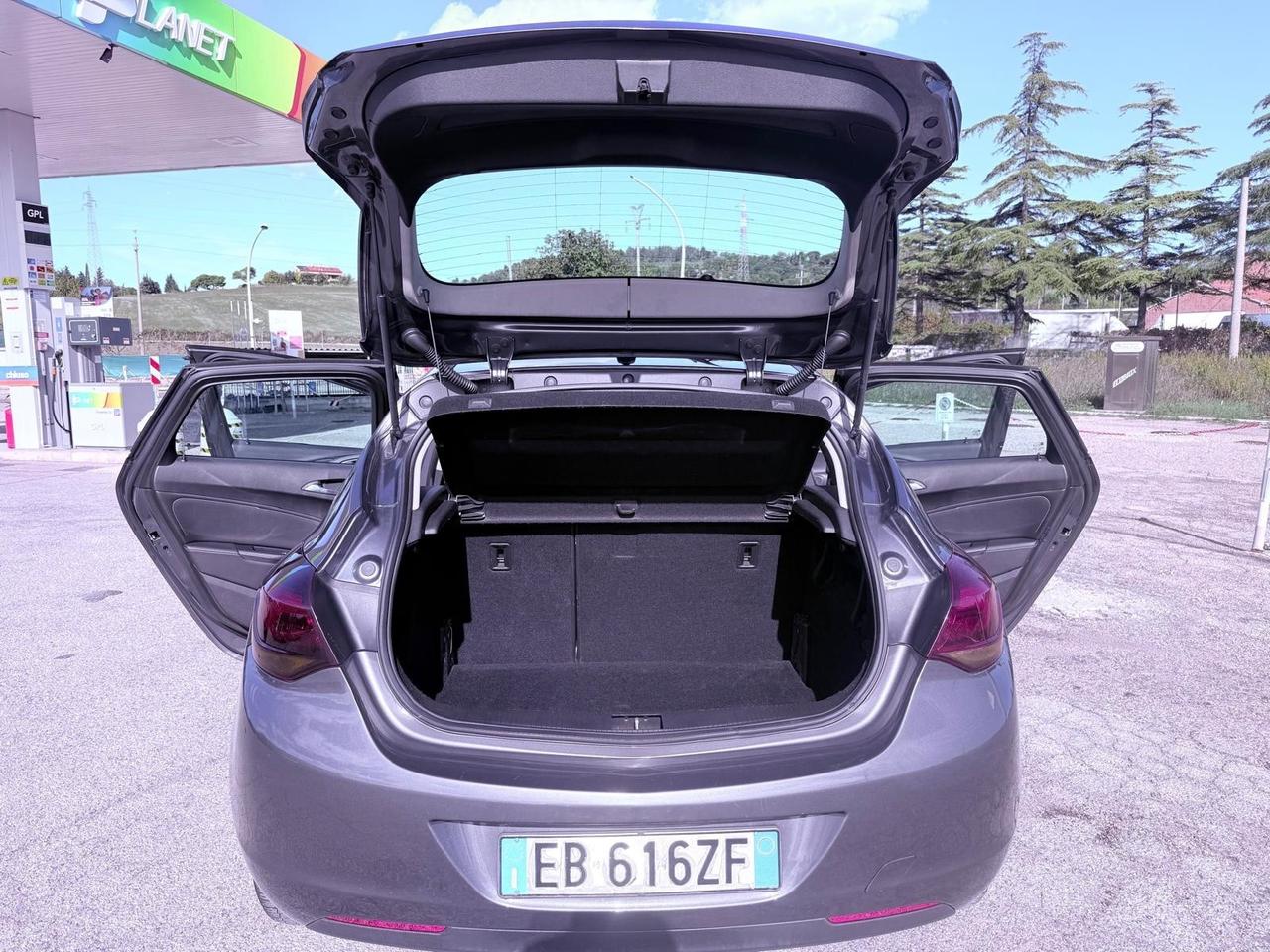 Opel Astra 1.7 CDTI 125CV 5 porte Elective
