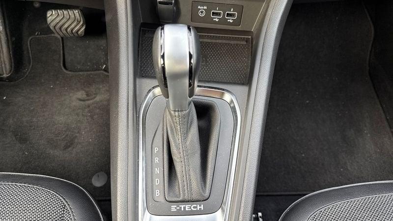 Renault Captur 1.6 E-Tech full hybrid Rive Gauche 145cv auto