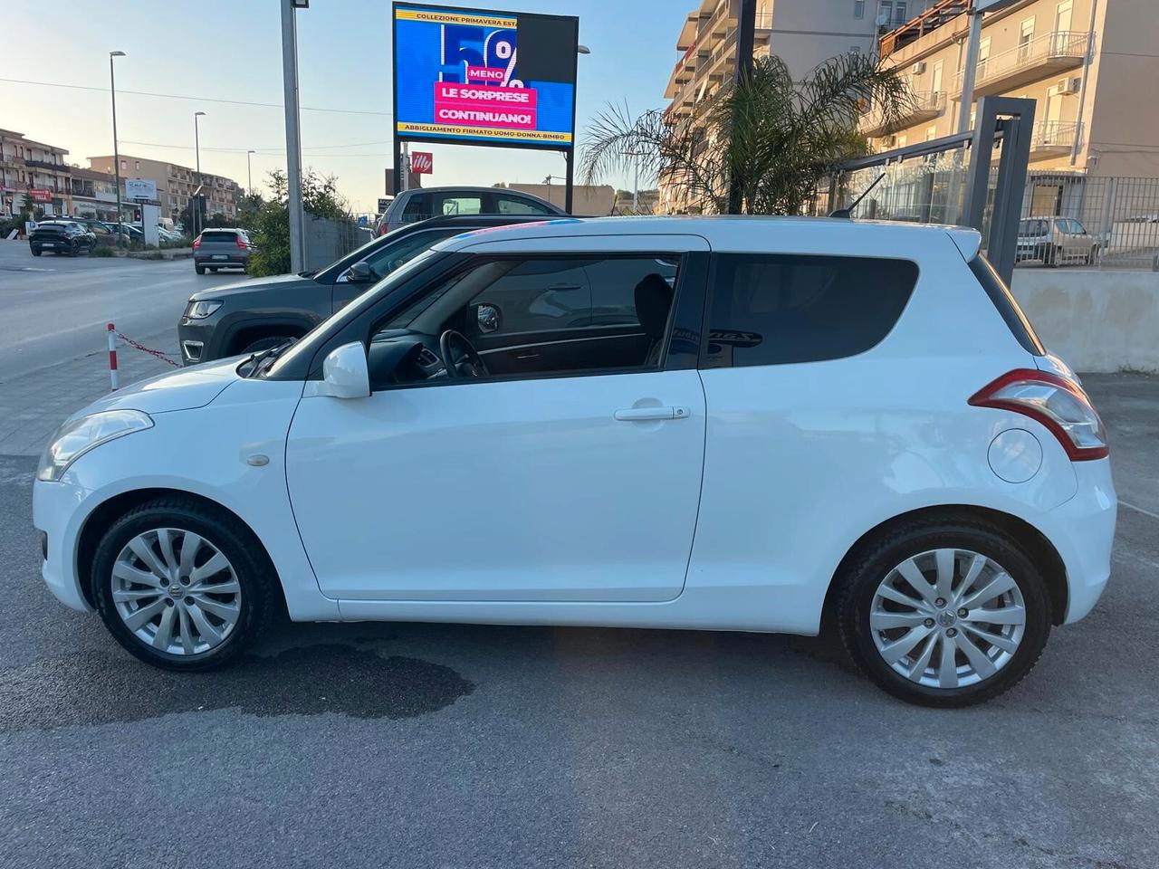 Suzuki Swift "Finanziabile Senza Busta Paga"