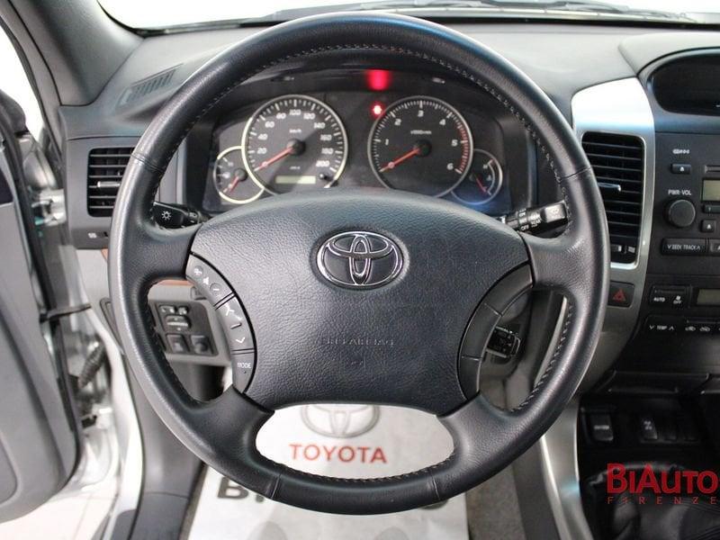 Toyota Land Cruiser 3.0 D-4D 16V cat 3 porte Sol