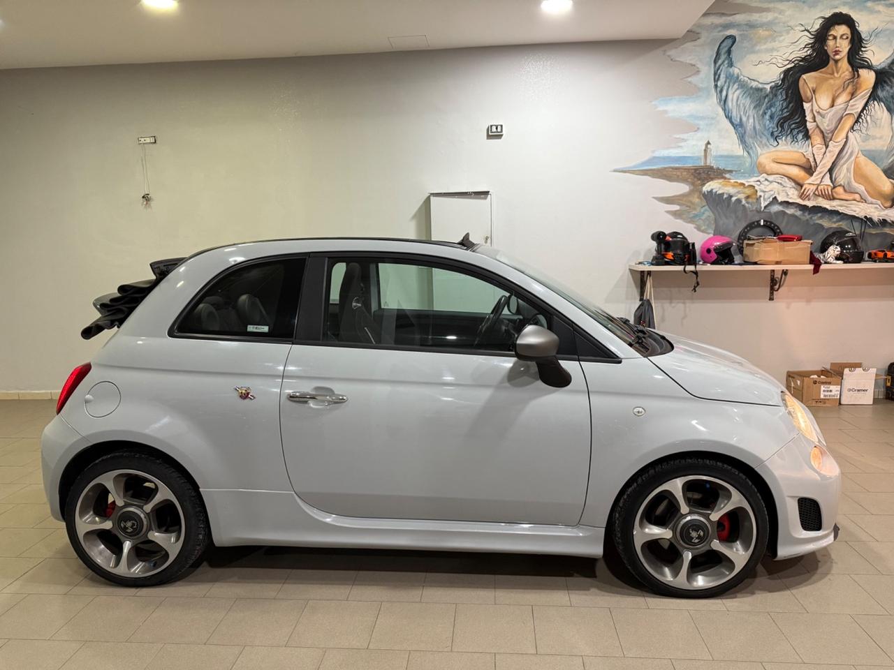 Abarth 500 C 1.4 Turbo T-Jet Custom