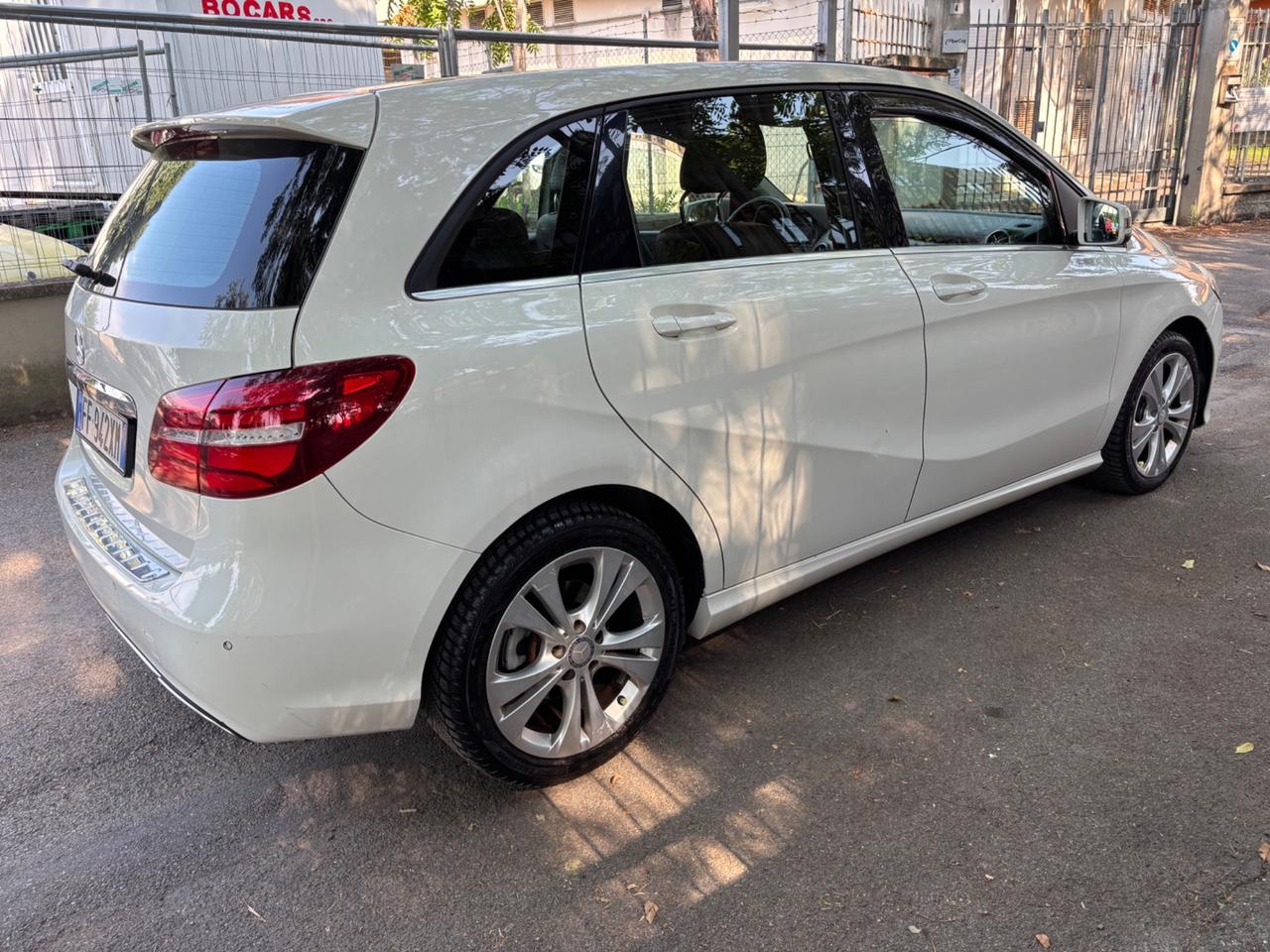 Mercedes-benz B 180 d Automatic Premium