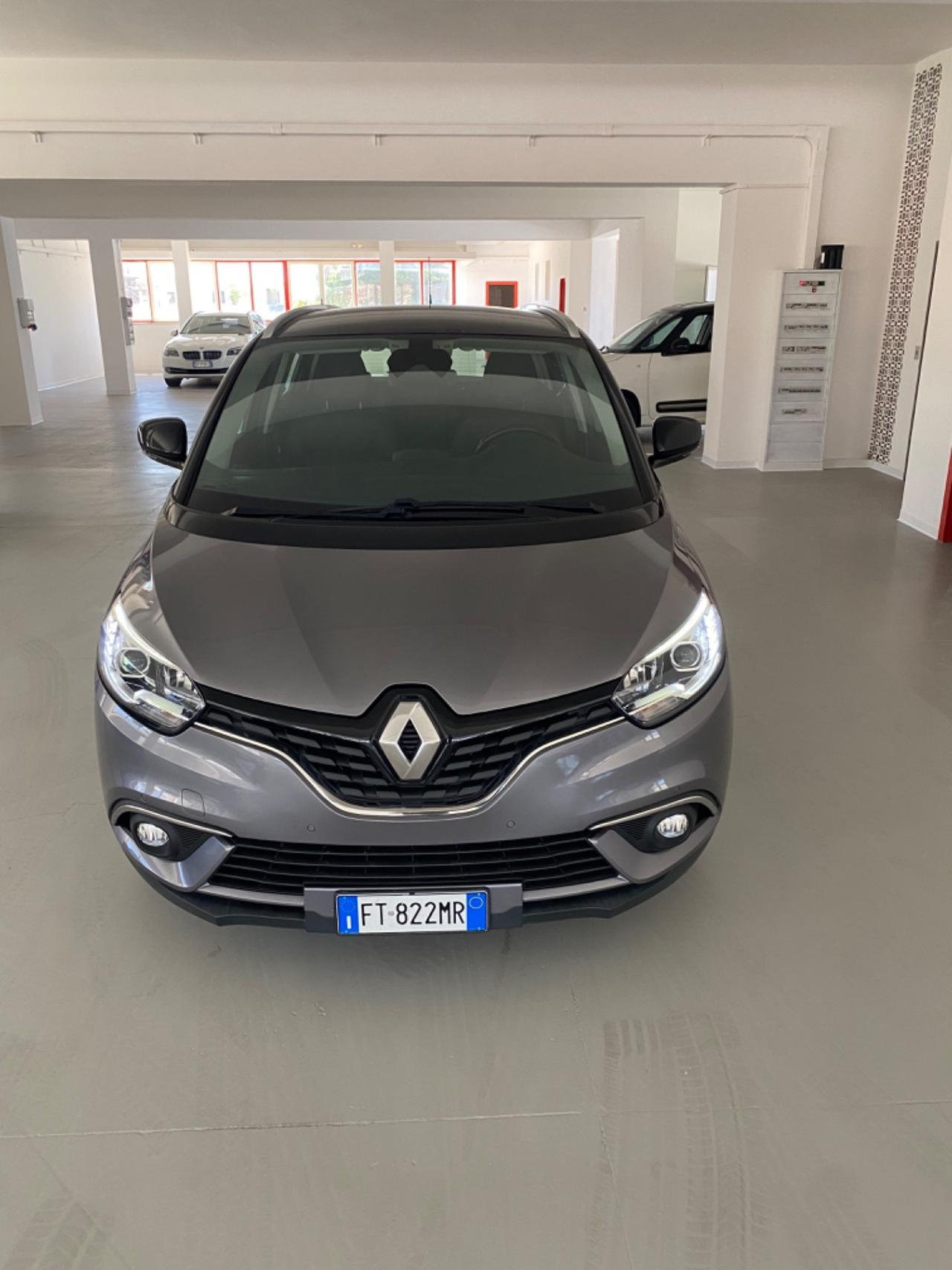 Renault Grand Scenic dCi 8V 110 CV Energy Sport Edition2