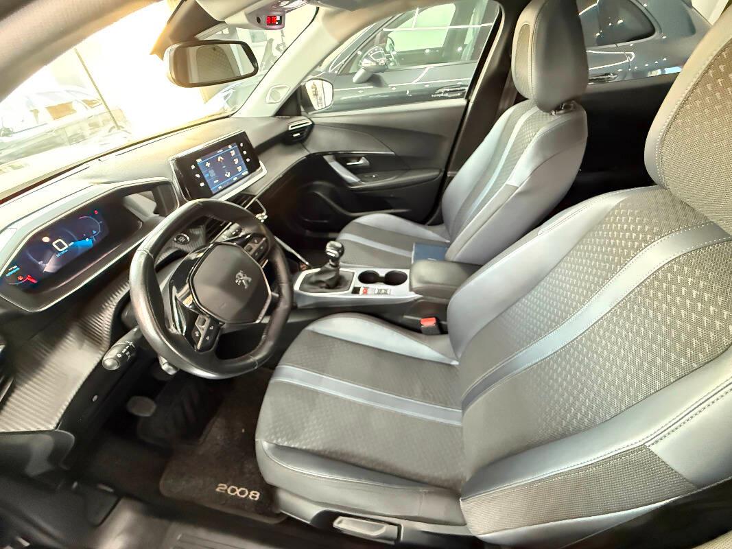 Peugeot 2008 PEUGEOT 2008 Allure 1.2 130 CV