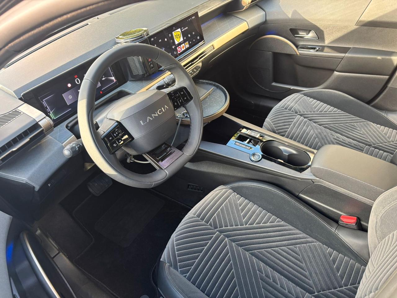 Lancia Ypsilon 1.2 MHEV LX 101 CV e-dct