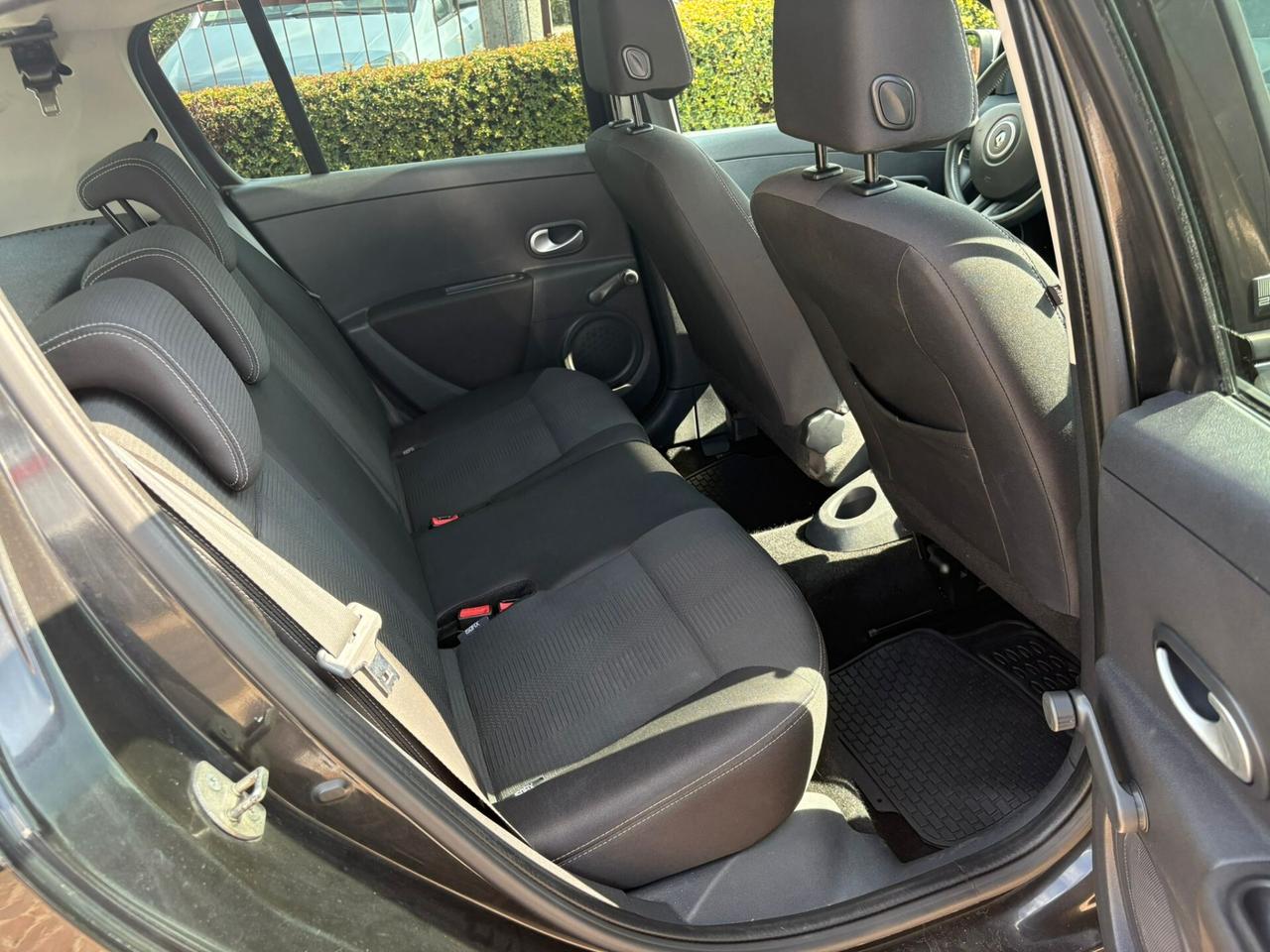 Renault Clio 1.2 16V 5 porte Luxe