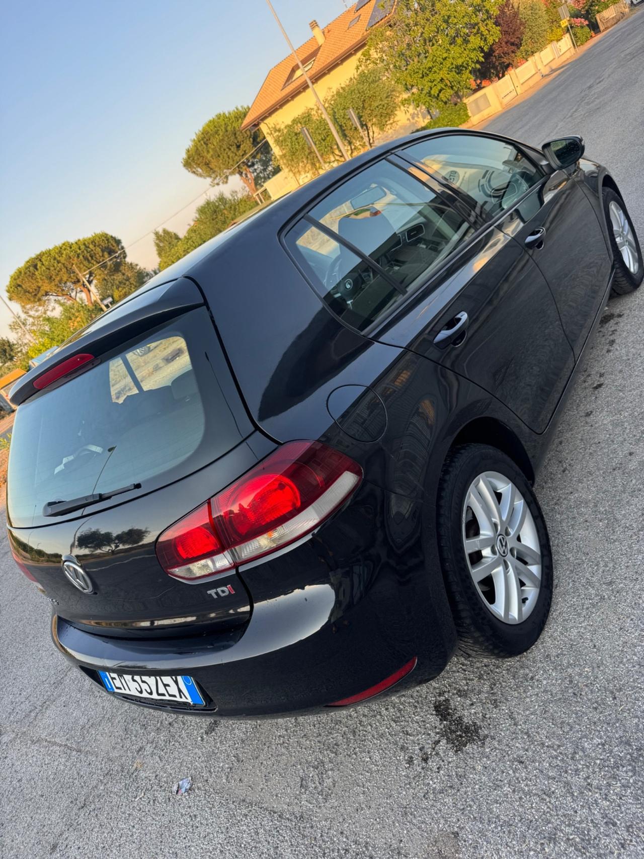 Volkswagen Golf 1.6 TDI DPF 5p. Highline