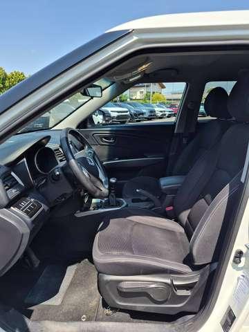 SsangYong Tivoli Tivoli 1.6d Go 2wd my18