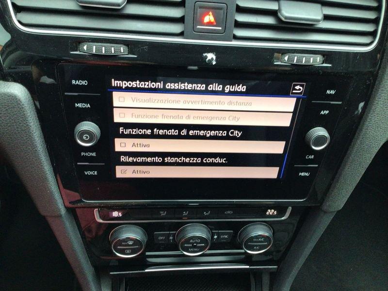 Volkswagen Golf 1.6 TDI Highline BMT DSG