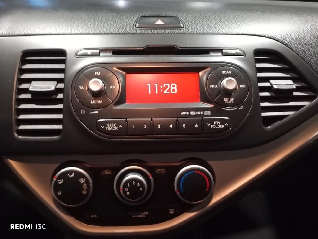 KIA PICANTO DEL 2011 1000 BENZINA NEOPATENTATI