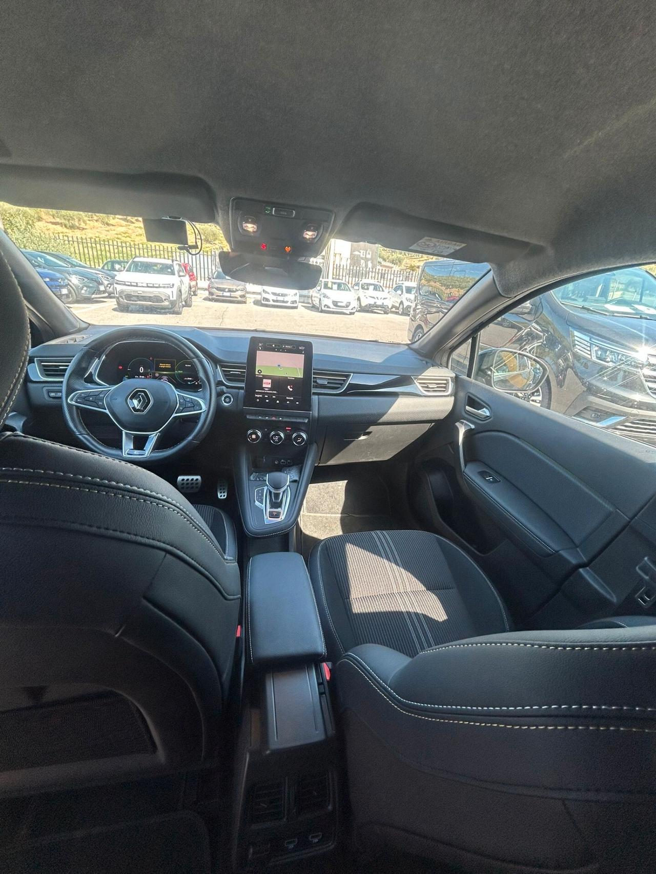 Renault Captur Full Hybrid E-Tech 145 CV Initiale Paris