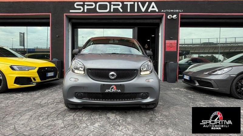 smart fortwo RATA MENSILE 172,00 EURO 70 Passion