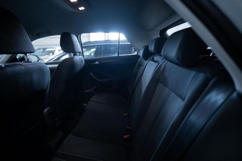 Volkswagen T-Roc 1.0 tsi Life 110cv