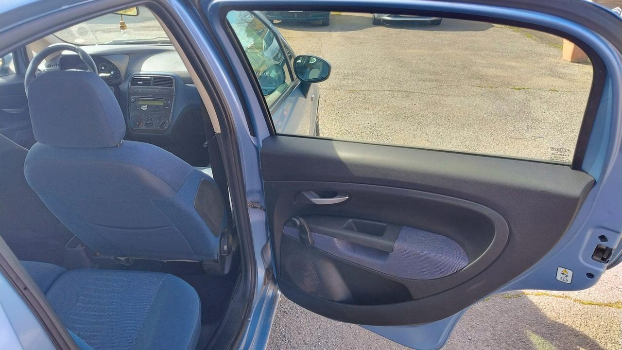 Fiat Grande Punto 1.4 Starjet 16V 5 Porte GPL