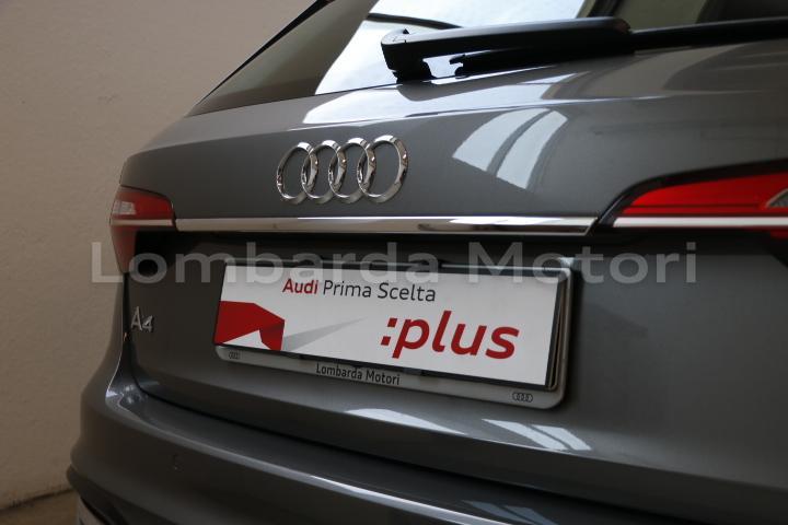 Audi A4 Avant 30 2.0 tdi mhev Business Advanced 136cv s-tronic