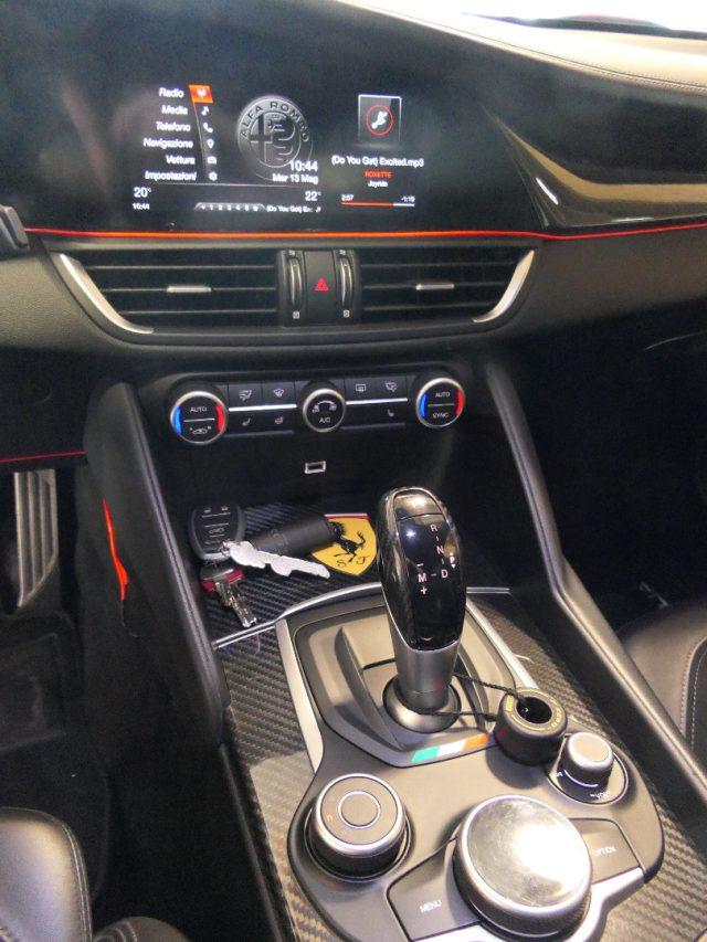 ALFA ROMEO Giulia 2.0 Turbo 280 CV AT8 AWD Q4 Veloce Ti